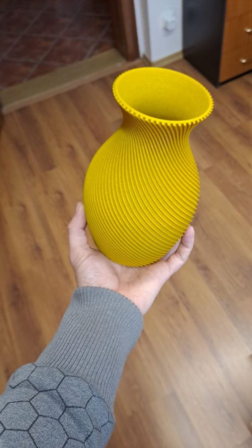 Série váz na kytky – vlastní design